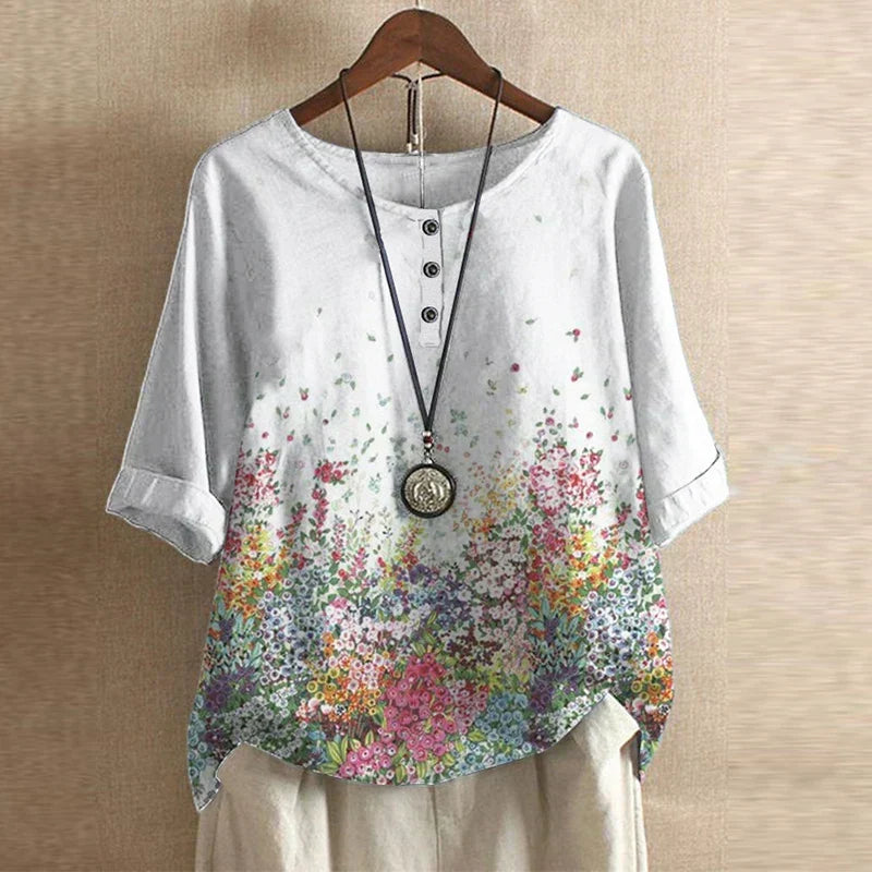Women's floral print button-front weekend blouse