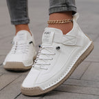 Women's lace-up low-top casual sneakers
