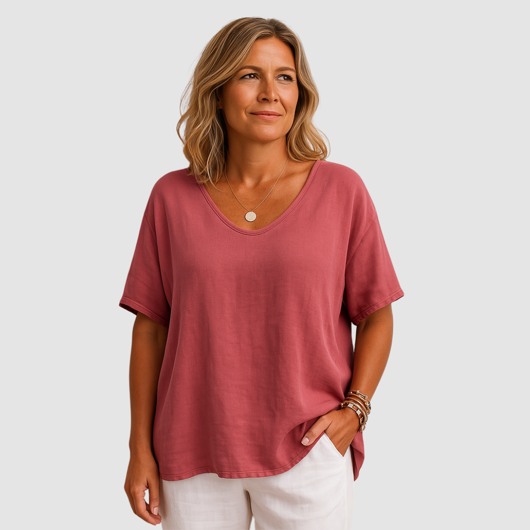 Women's oversized v-neck t-shirt