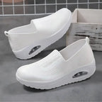 Women's slip-on platform casual sneakers