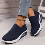 Women's slip-on platform casual sneakers